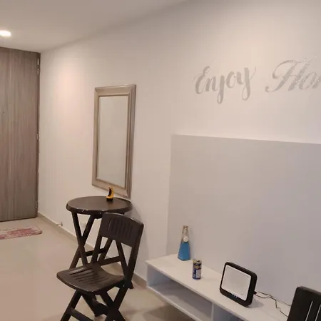 Apartment Urbis 48 Enjoy