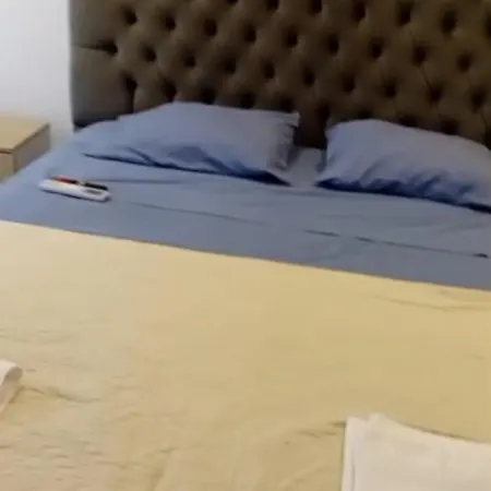 Urbis 48 Enjoy Apartamento