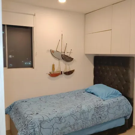 Urbis 48 Enjoy Apartamento