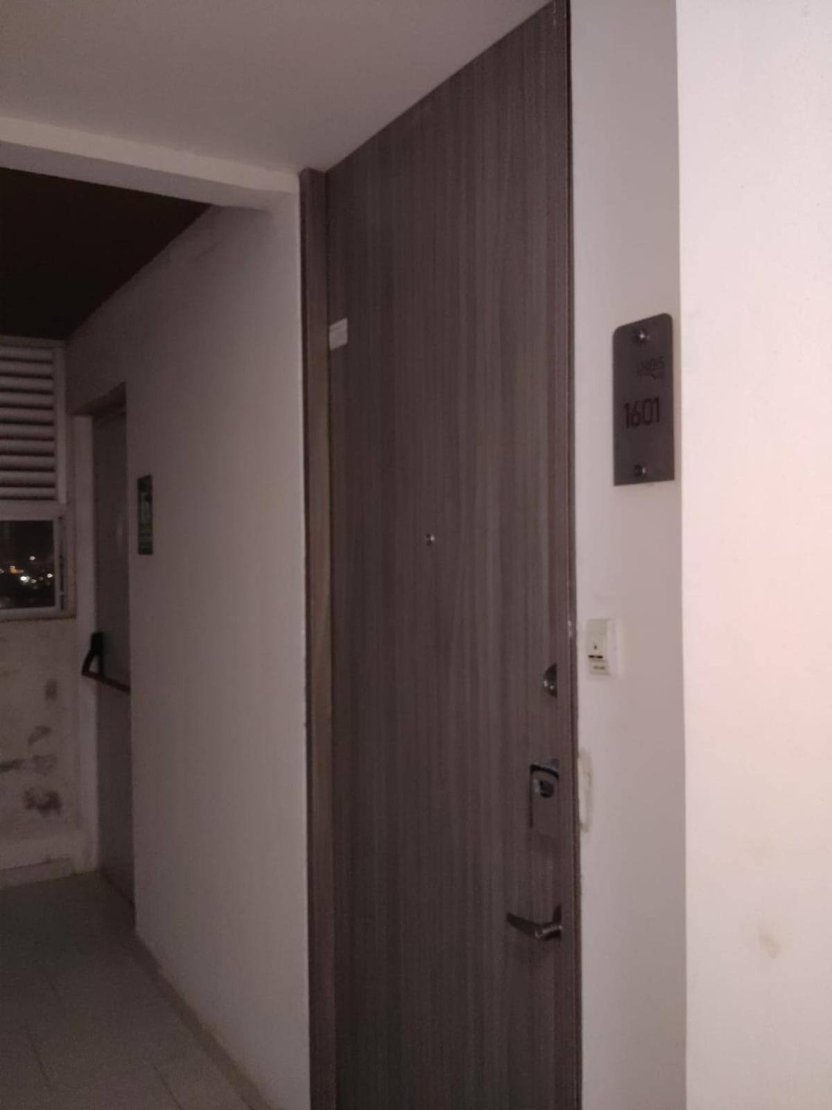 Urbis 48 Enjoy Apartamento Cartagena