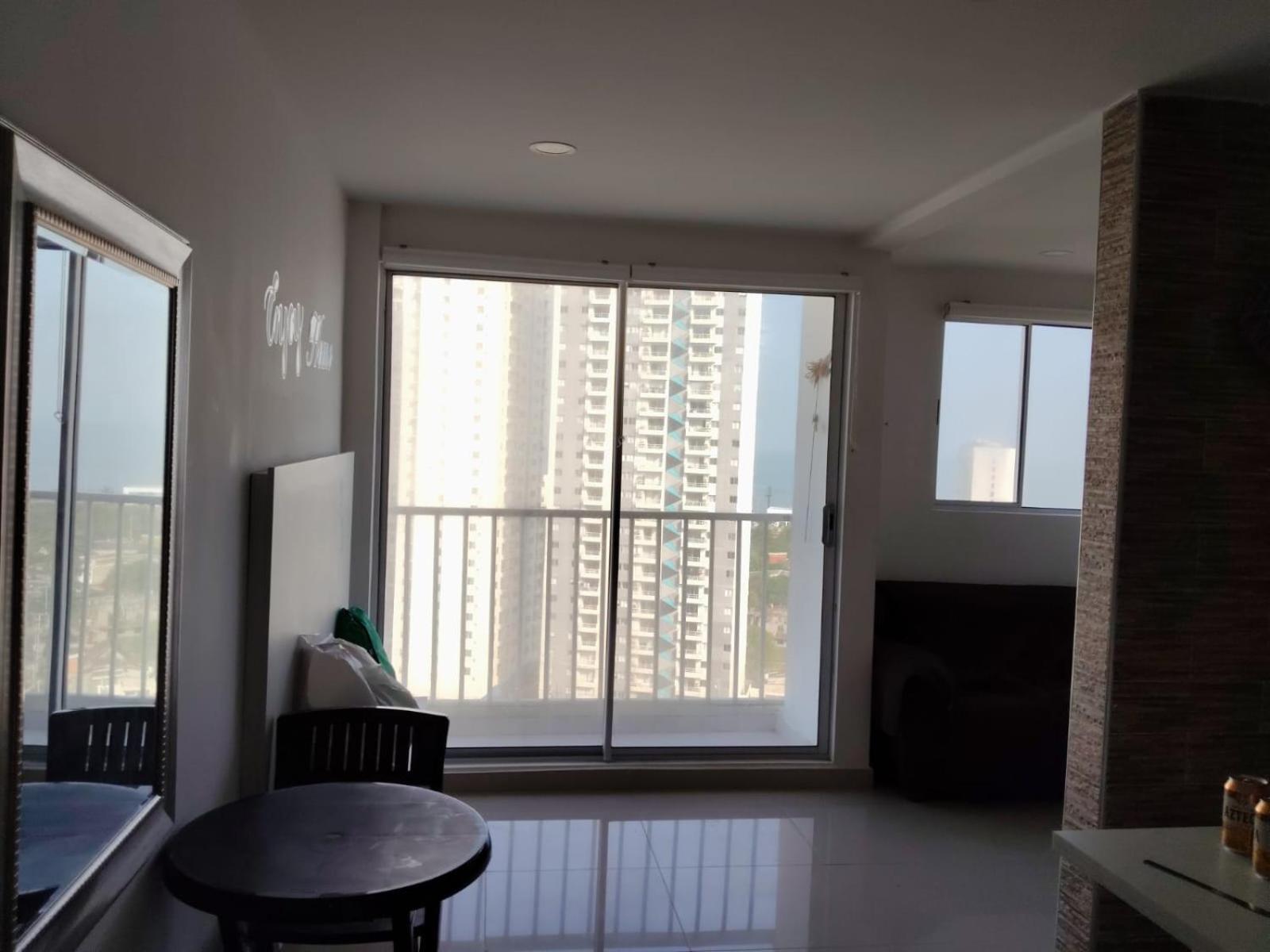 Urbis 48 Enjoy Apartamento