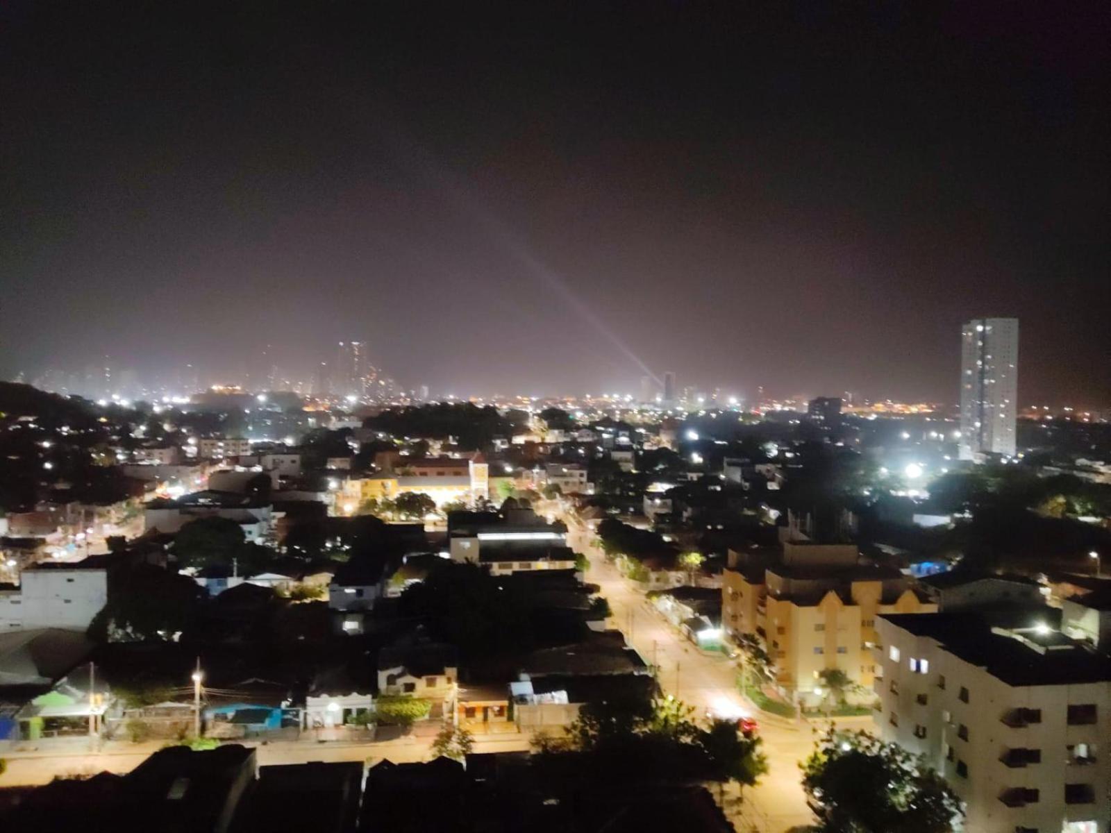 Urbis 48 Enjoy Apartamento